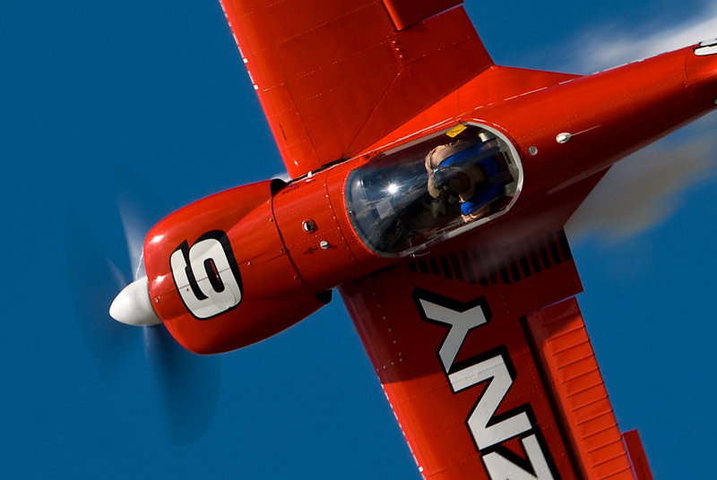 36_MPL_Grupa Zelazny na Zlin Z-50LS.jpg